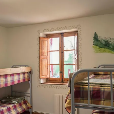 Vandrerhjem La Casona Del Prado *